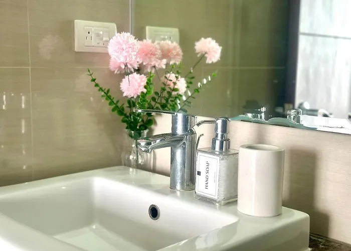 Cozy 1br At Greenbelt Hamilton Makati *