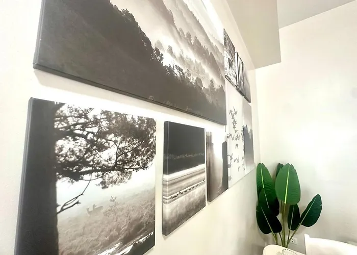 Apartment Cozy 1br At Greenbelt Hamilton Makati