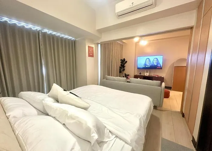Apartment Cozy 1br At Greenbelt Hamilton Makati