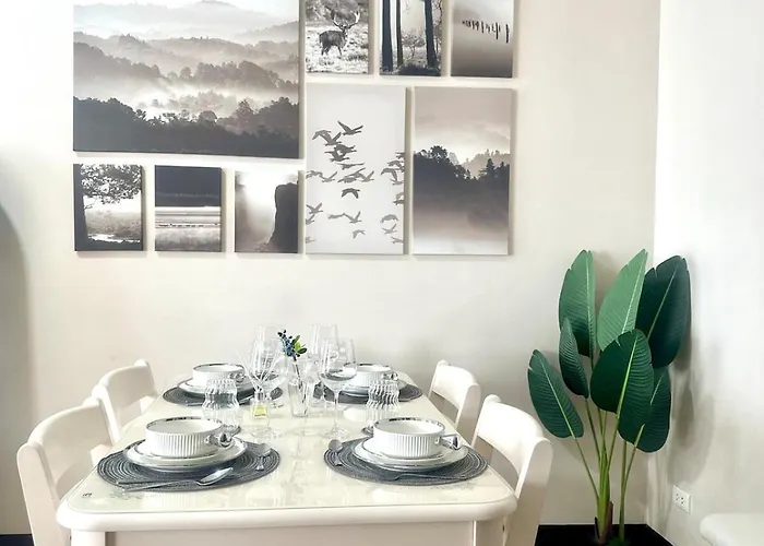 Cozy 1br At Greenbelt Hamilton Makati *